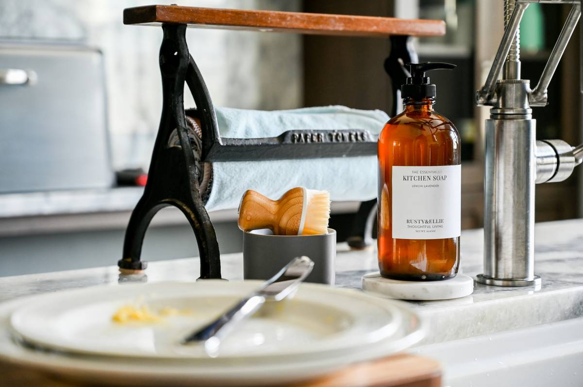 Green Home Eco Cleaning: 7 Proven Ways to Avoid Toxic Mistakes